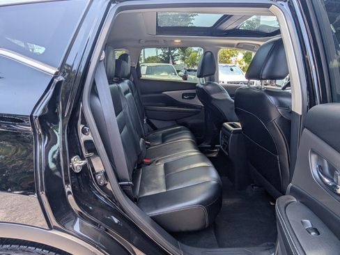 Certified 2024 Nissan Murano SL FWD image 17