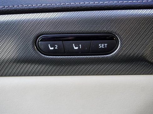 Used 2023 INFINITI QX60 Luxe w/ Vision Package image 22