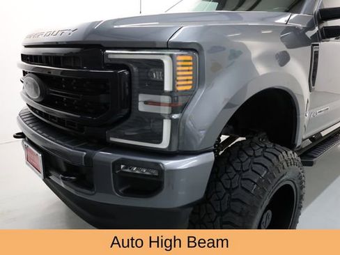 Used 2022 Ford F250 Lariat w/ Black Appearance Package image 48