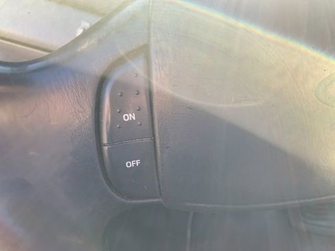 Used 2001 Ford F250 XLT image 17