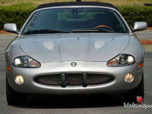 Used 2003 Jaguar XK8 XKR Convertible image 18