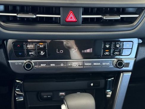 New 2026 Kia Seltos EX FWD image 26