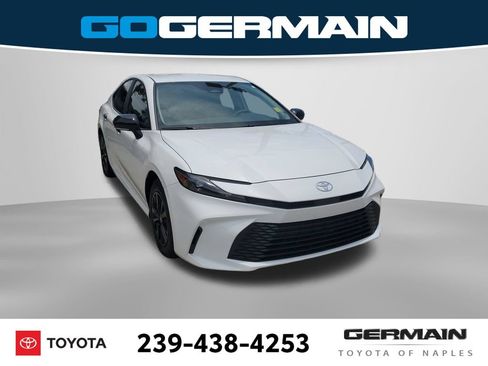 Used 2026 Toyota Camry LE w/ Convenience Package FWD image 4
