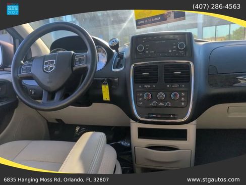 Used 2015 Dodge Grand Caravan SE w/ Quick Order Package 29E SE FWD image 18