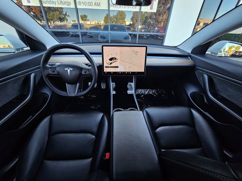 Used 2019 Tesla Model 3 Long Range image 15