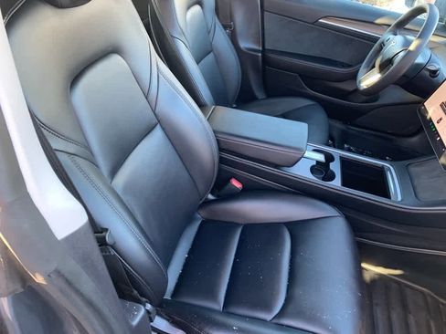 Used 2023 Tesla Model 3 Standard Range image 11