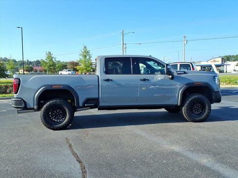 Used 2025 GMC Sierra 2500 AT4X w/ AT4X AEV Edition AWD/4WD image 21