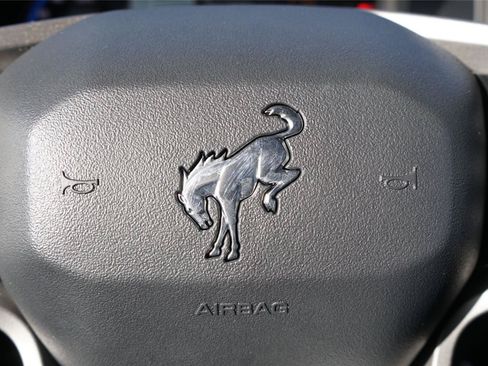 Certified 2022 Ford Bronco Outer Banks AWD/4WD image 15