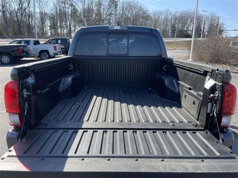 Used 2023 Toyota Tacoma SR image 13