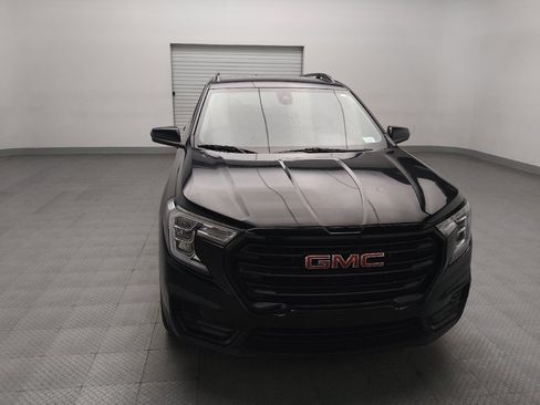 Used 2022 GMC Terrain SLE w/ Elevation Edition FWD image 14