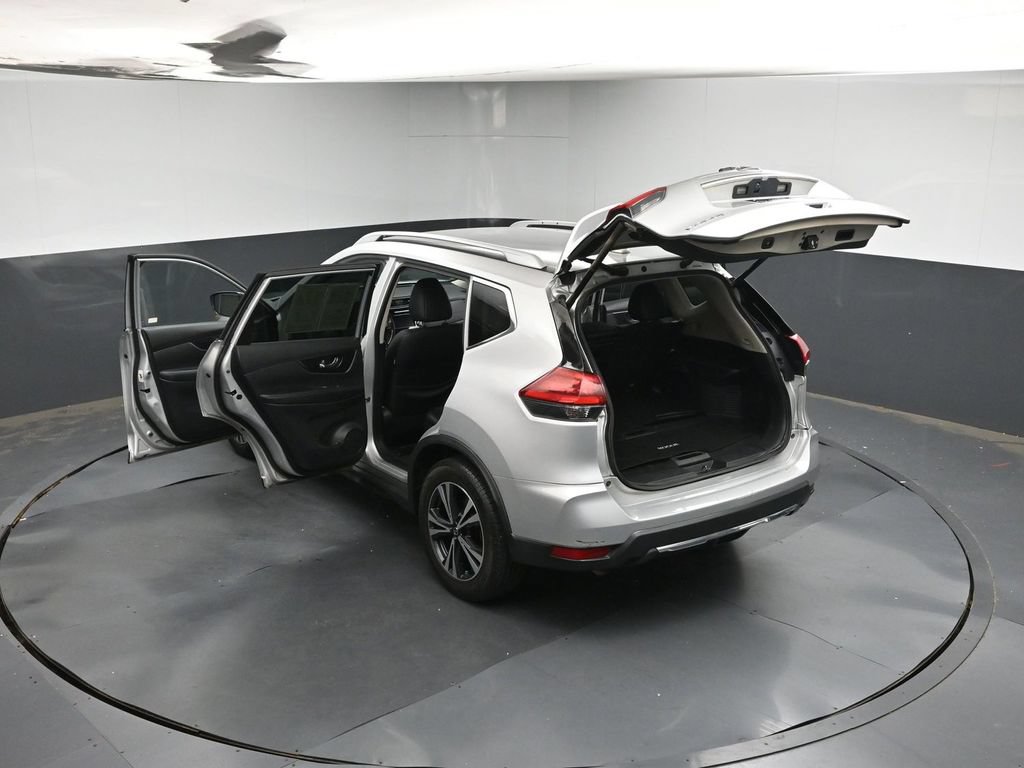 Used 2018 Nissan Rogue SL FWD image 41