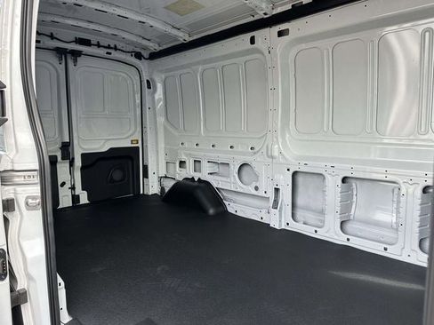 New 2026 Ford Transit 250 148 Medium Roof image 11