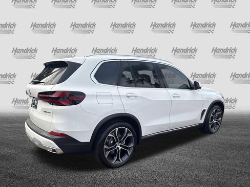 Used 2026 BMW X5 sDrive40i RWD image 10