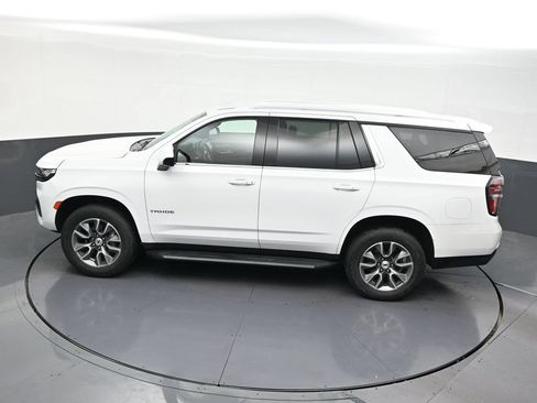 Used 2021 Chevrolet Tahoe LT RWD image 16
