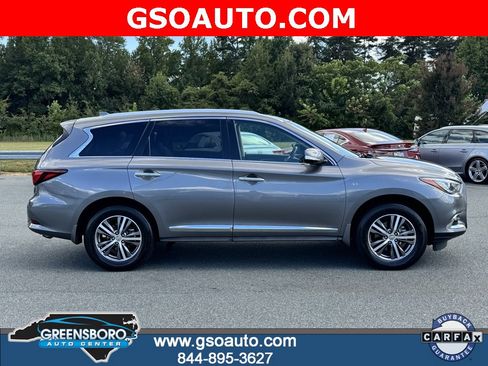 Used 2020 INFINITI QX60 Luxe w/ Essential Package image 11