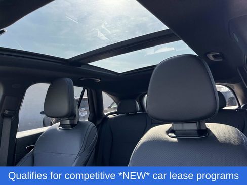 Used 2026 Mercedes-Benz GLC 300 GLC 300 image 25