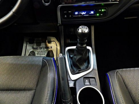 Used 2018 Toyota Corolla SE FWD image 22