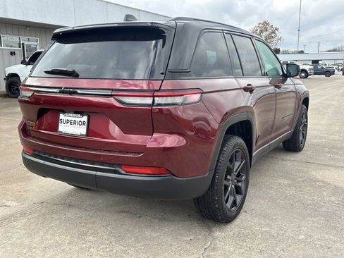 New 2025 Jeep Grand Cherokee Limited w/ Trailer Tow Package image 3