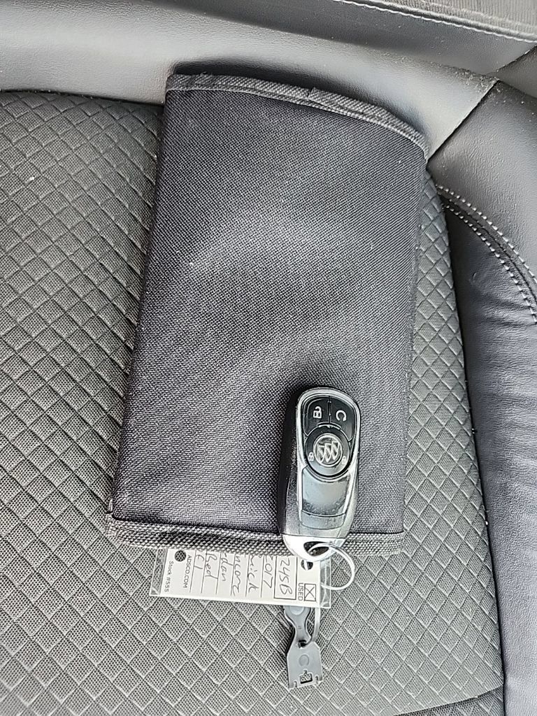Used 2017 Buick Encore Preferred FWD image 35