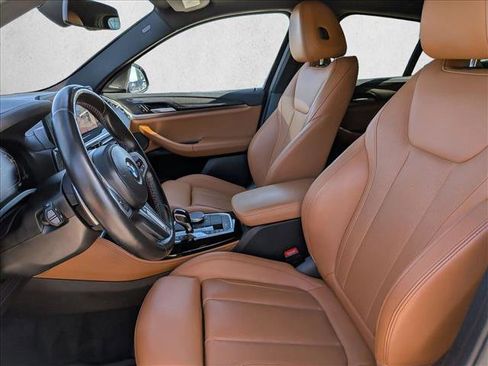 Used 2022 BMW X4 M40i w/ Premium Package image 11