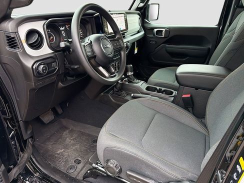 New 2026 Jeep Gladiator Sport image 23