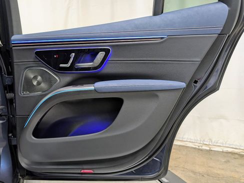 Used 2023 Mercedes-Benz EQS 450+ 4MATIC SUV image 25