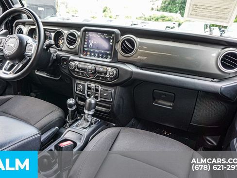 Used 2022 Jeep Gladiator Overland w/ LED Lighting Group AWD/4WD image 23