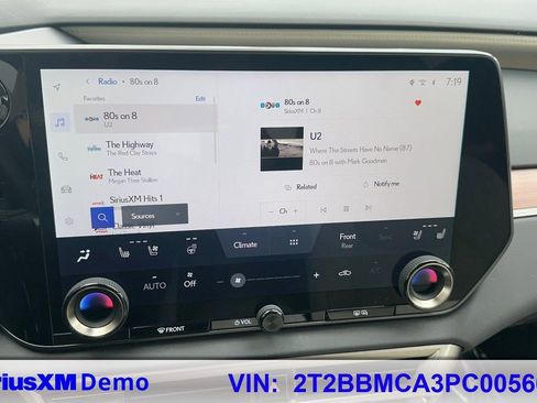 Certified 2023 Lexus RX 350h w/ Accessory Package (Z1) image 28