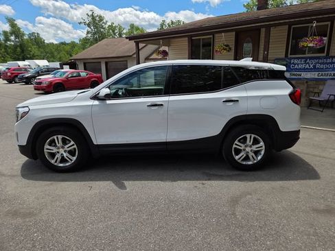 Used 2019 GMC Terrain SLE FWD image 3