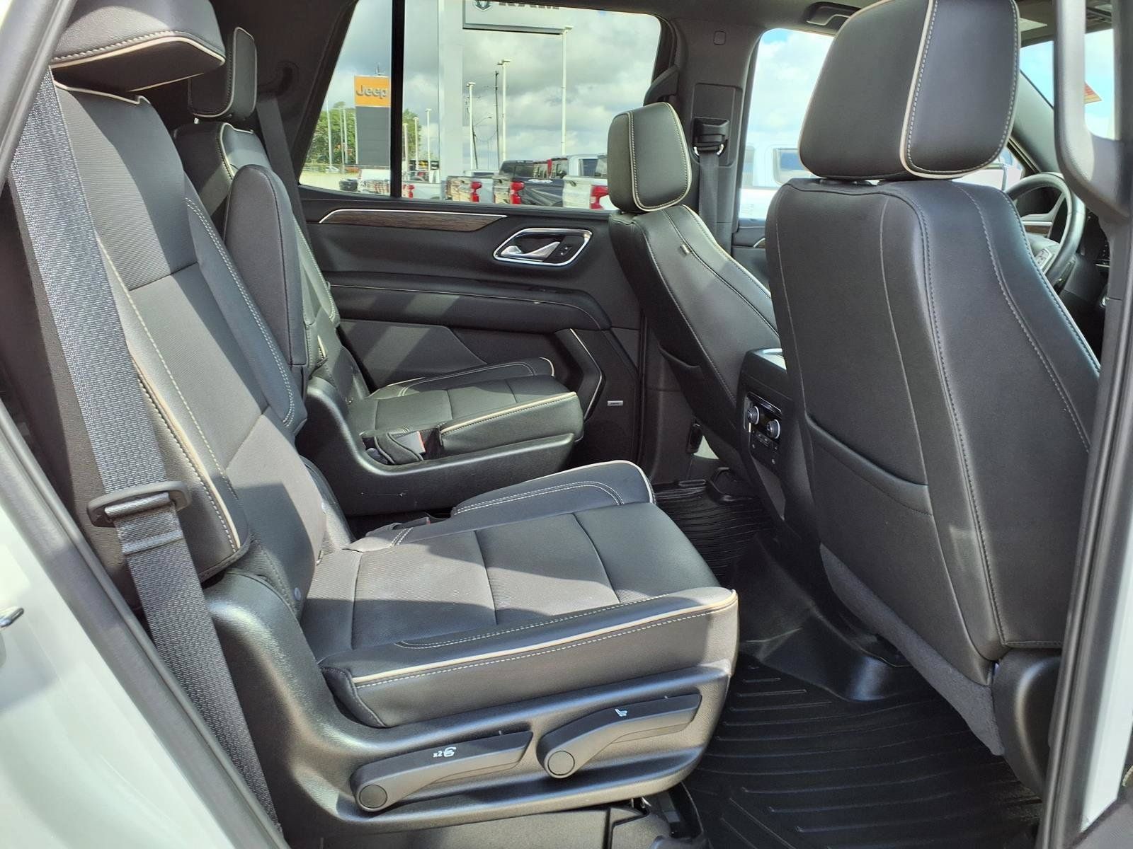 Used 2023 Chevrolet Tahoe Premier RWD image 19