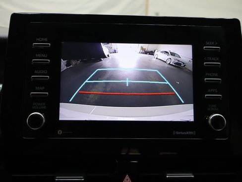 Used 2021 Toyota Camry SE image 22