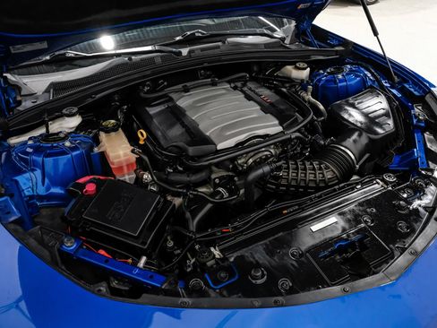 Used 2017 Chevrolet Camaro SS RWD image 50