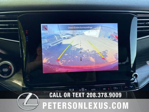 Used 2024 Jeep Wagoneer L Series II w/ Flexible Seating Group AWD/4WD image 16