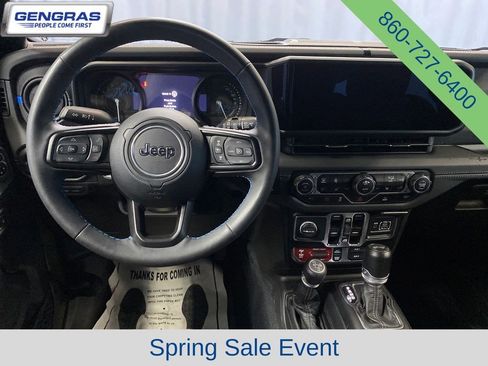 Used 2024 Jeep Wrangler Unlimited Rubicon 4xe w/ Technology Group AWD/4WD image 31