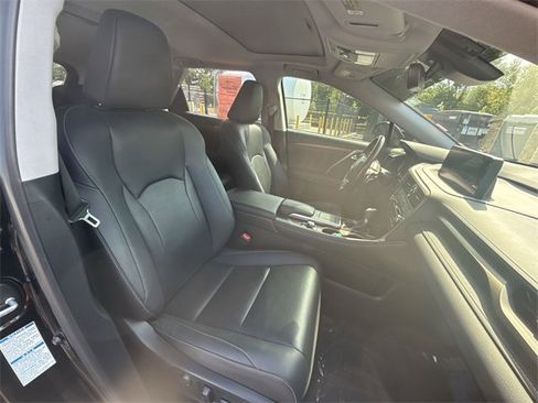 Used 2021 Lexus RX 350L Premium image 25