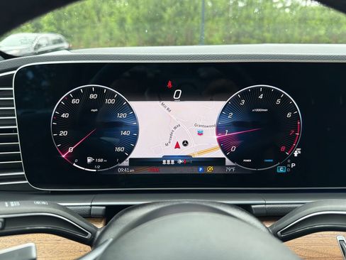 Used 2025 Mercedes-Benz GLE 350 4MATIC image 22