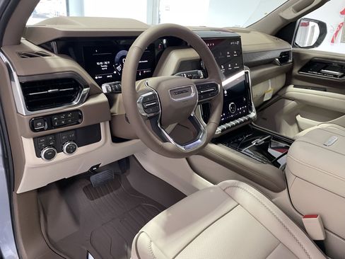 New 2026 GMC Yukon XL Denali w/ Sun & Power Step Package image 18