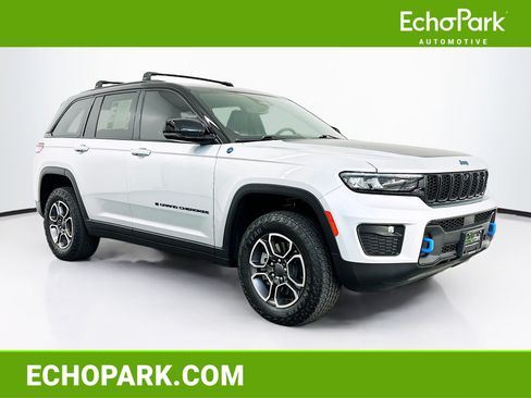 Used 2022 Jeep Grand Cherokee Trailhawk AWD/4WD image 1