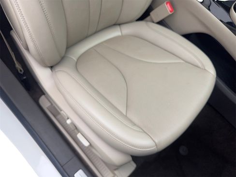 Used 2022 Lincoln Nautilus Reserve image 46