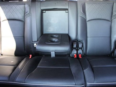 Used 2025 RAM 2500 Limited AWD/4WD image 49