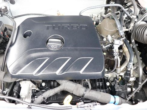 Used 2025 Chevrolet TrailBlazer LT image 44