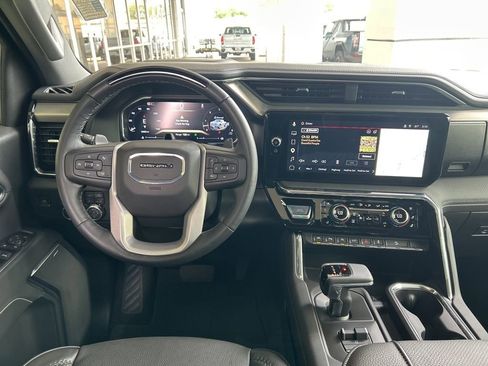 Used 2026 GMC Sierra 1500 Denali AWD/4WD image 15