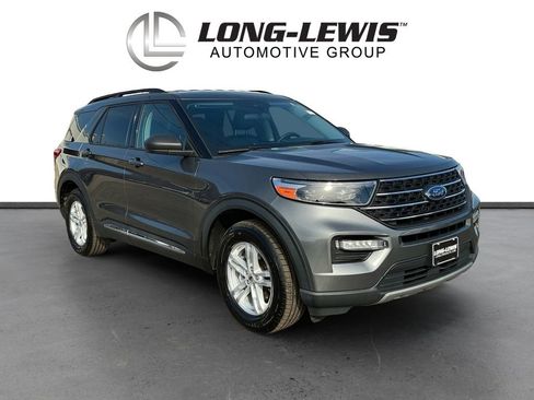 Used 2023 Ford Explorer XLT w/ Equipment Group 202A image 10