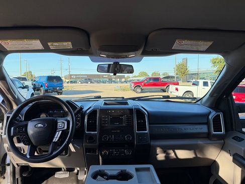 Used 2017 Ford F250 XLT image 20