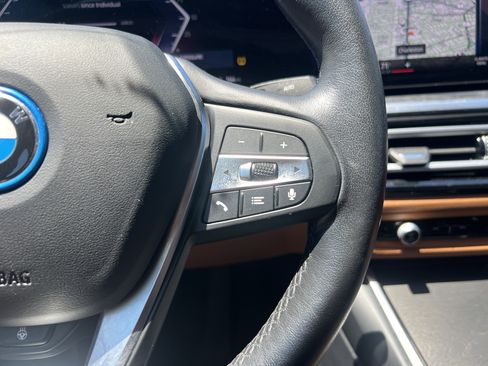 Used 2023 BMW i4 eDrive35 w/ Premium Package RWD image 20