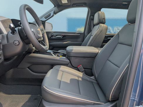 New 2026 Chevrolet Tahoe Premier w/ Sun And Tow Package RWD image 18
