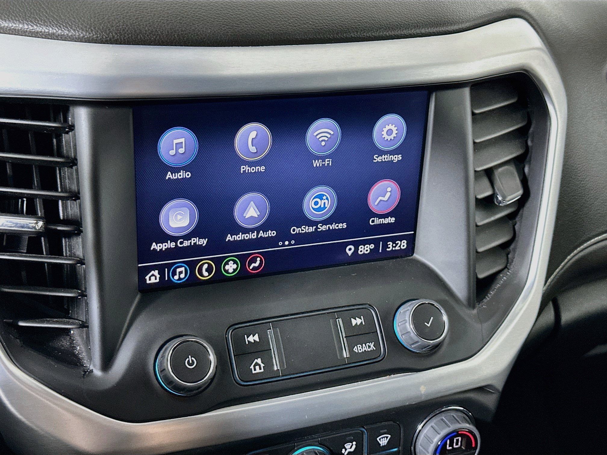 Used 2023 GMC Acadia SLE FWD image 21
