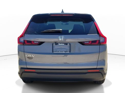 Used 2024 Honda CR-V LX image 5