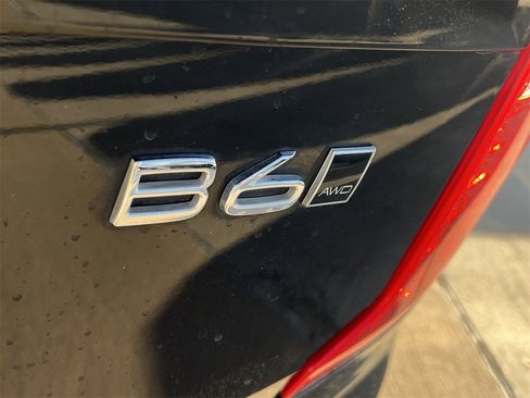 Used 2024 Volvo XC90 B6 Plus image 6