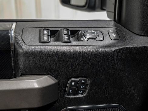 Used 2021 Ford F250 Platinum w/ FX4 Off-Road Package image 44